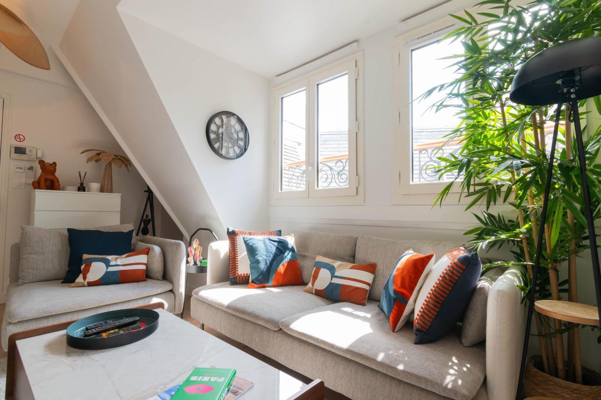 1 Min Walk From Opera - Ac - Authentic Parisian Experience ! Apartment *